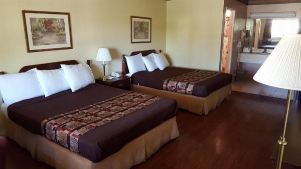 Anaheim Astoria Inn & Suites image 21